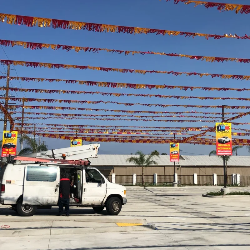 Pole banners